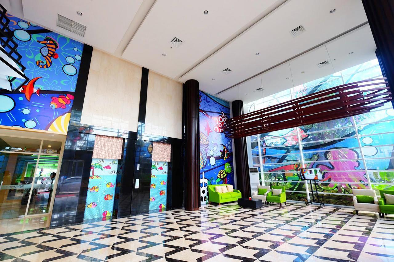 Maxonehotels At Resort Макасар Экстерьер фото