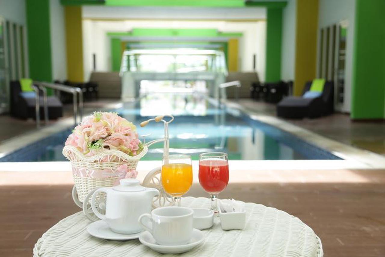 Maxonehotels At Resort Макасар Экстерьер фото