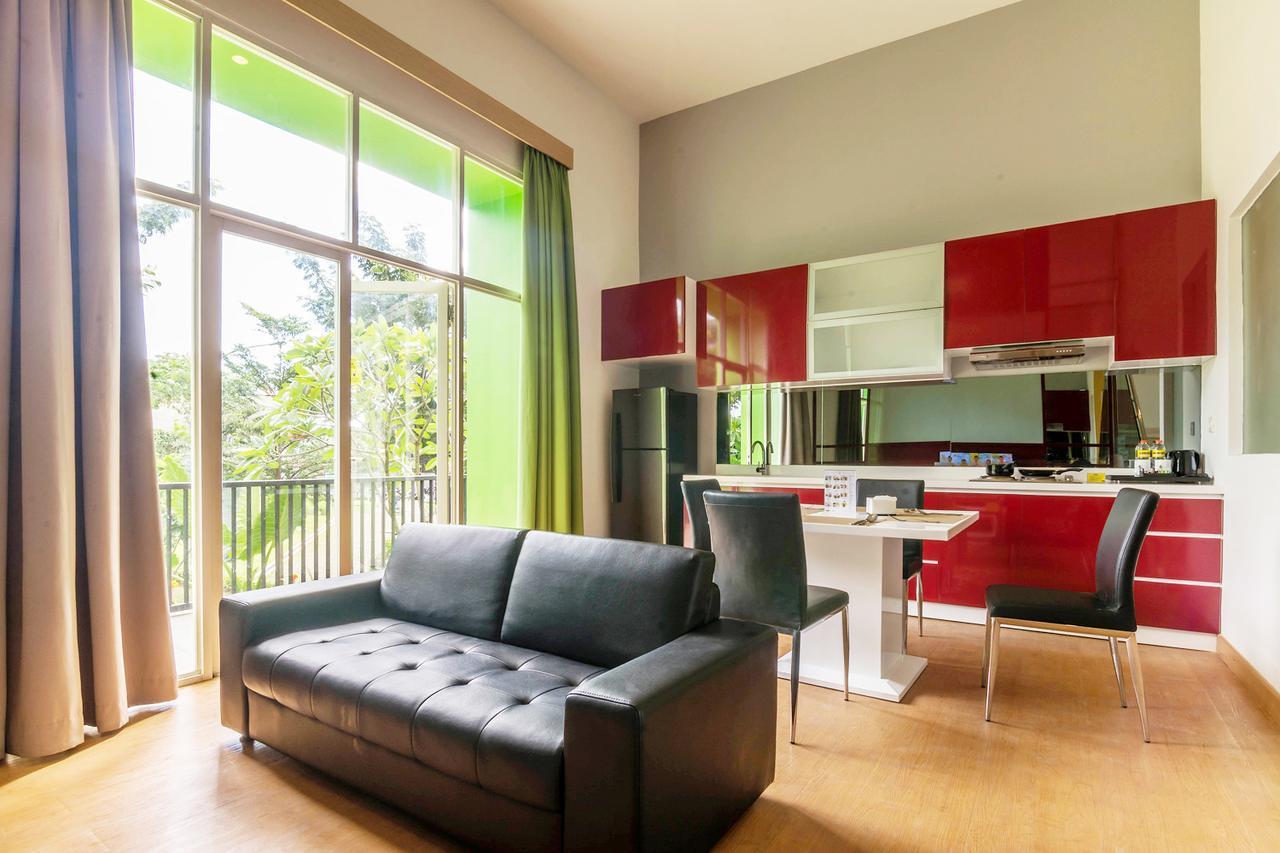 Maxonehotels At Resort Макасар Экстерьер фото